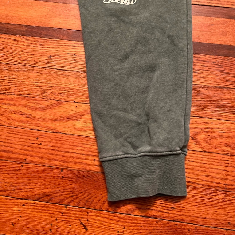 B.Wood men’s joggers Medium. Terri cloth interior. Made in the U.S - Picture 6 of 11
